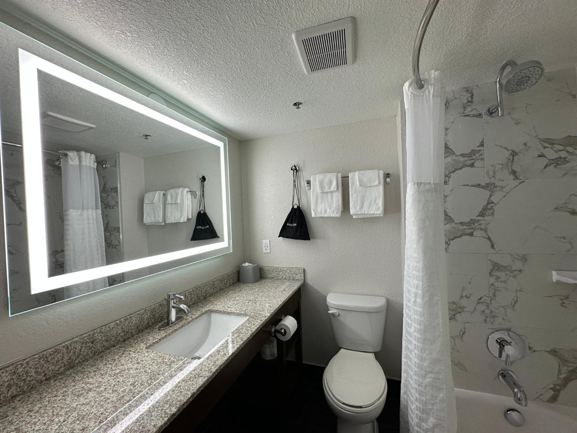 Holiday Inn Express & Suites Eden Prairie - Minneapolis By Ihg Dış mekan fotoğraf
